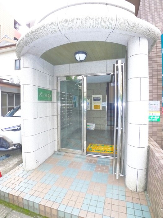 リヴェール荒田の物件外観写真