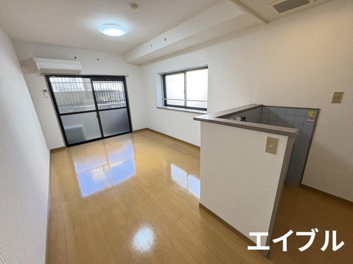 リヴェール荒田の物件内観写真