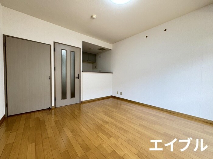 リヴェール荒田の物件内観写真