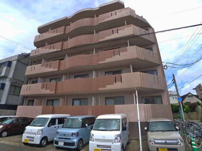 レインボー荒田Ⅱの物件外観写真