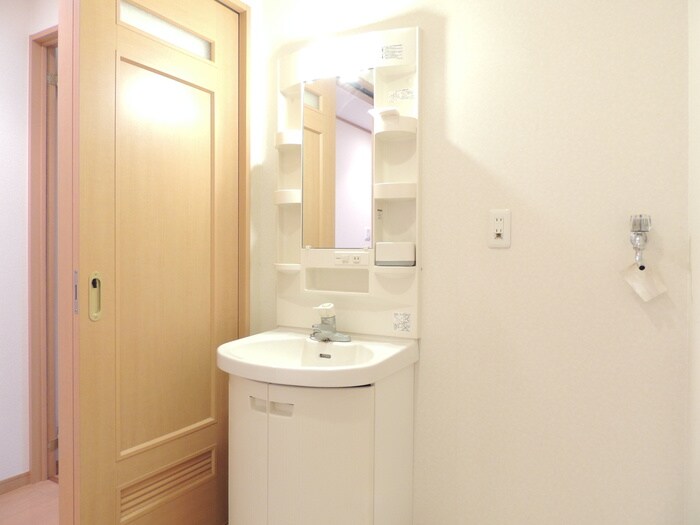 Ｅ．ＰＯＰＵＬＡＲ Ⅱの物件内観写真