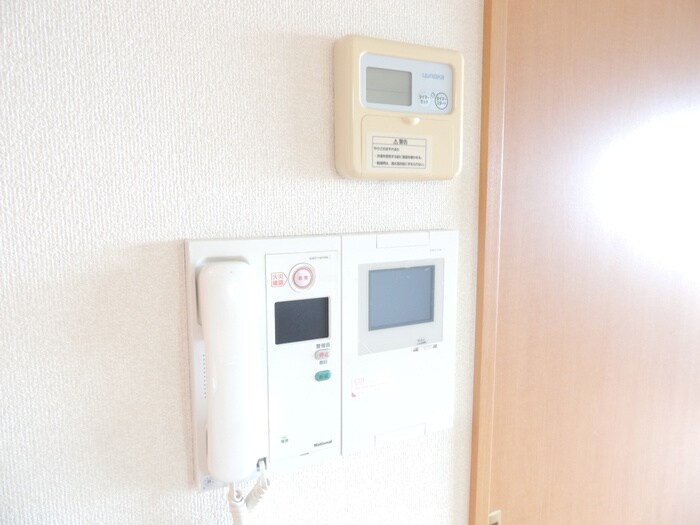 Ｅ．ＰＯＰＵＬＡＲ Ⅱの物件内観写真