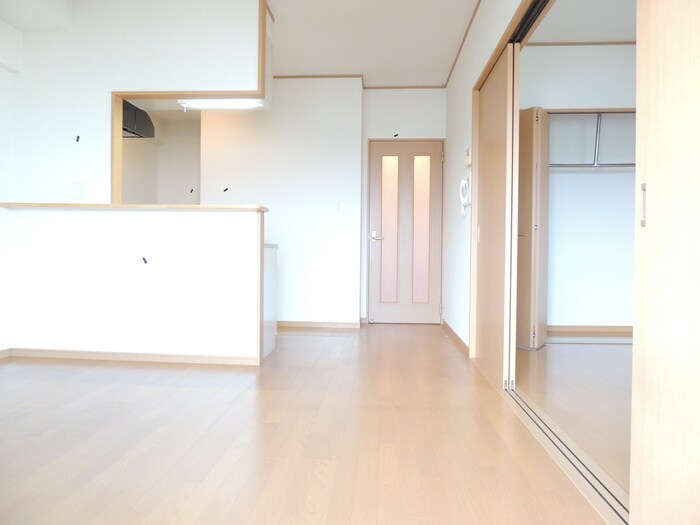 Ｅ．ＰＯＰＵＬＡＲ Ⅱの物件内観写真