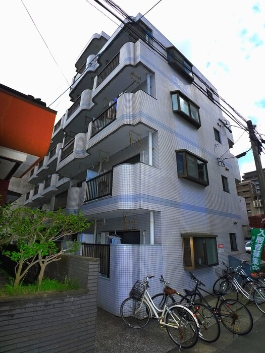 レインボー上荒田の物件外観写真