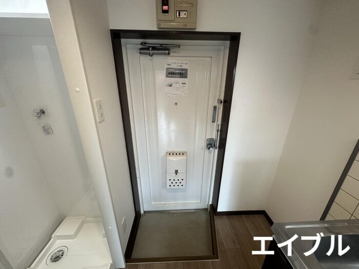 レインボー上荒田の物件内観写真