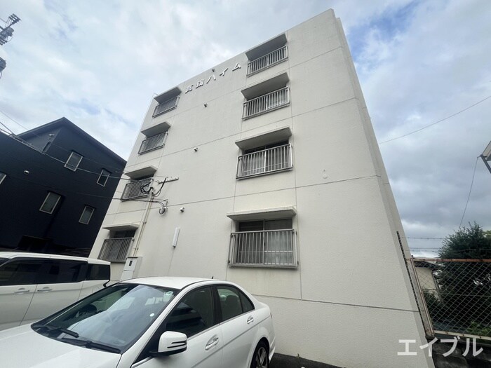 真鍋ハイムの物件外観写真