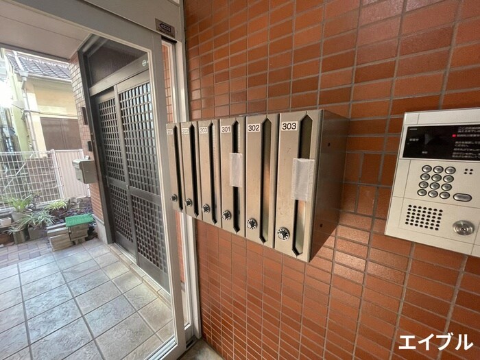 メゾン岩橋の物件外観写真