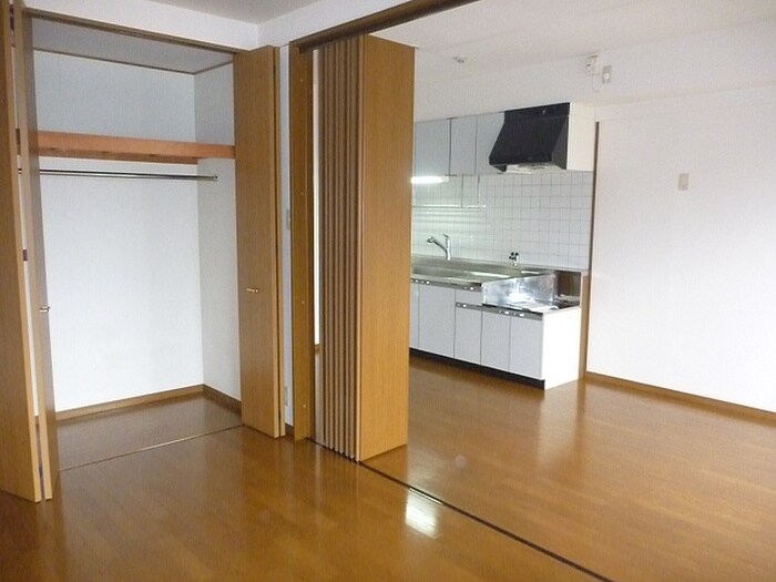 エルフフォレストの物件内観写真