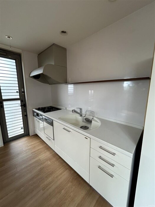 香住ヶ丘ヘーベルハウス貸家の物件内観写真