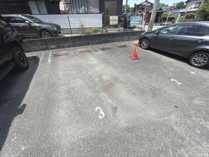 シャーメゾン宮の森 Ａ棟の物件外観写真