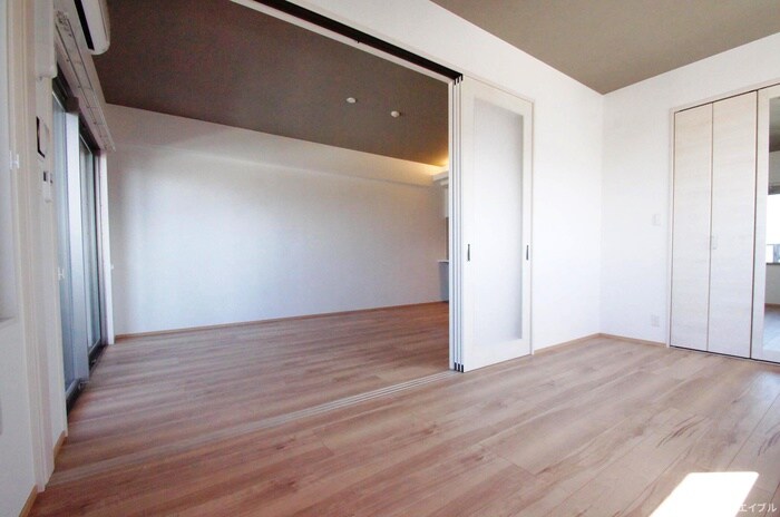 ギャラクシー空港通りの物件内観写真