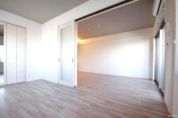 ギャラクシー空港通りの物件内観写真