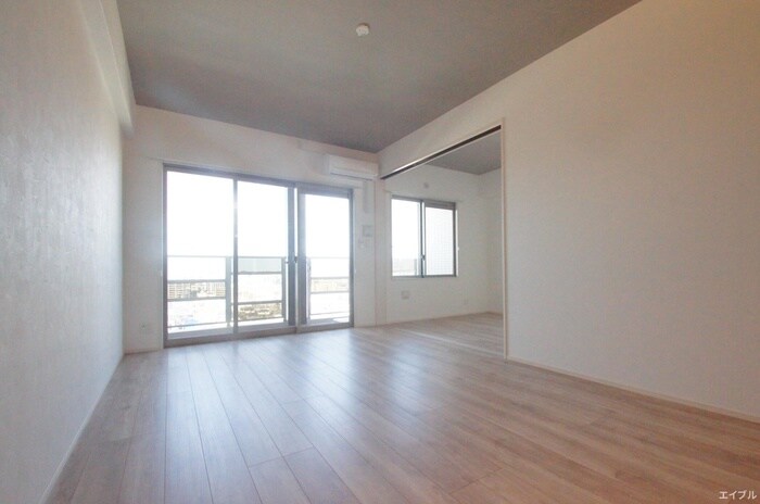 ギャラクシー空港通りの物件内観写真