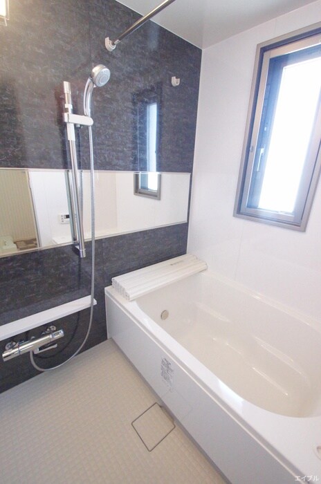 ギャラクシー空港通りの物件内観写真