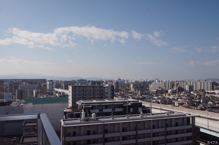 ギャラクシー空港通りの物件内観写真