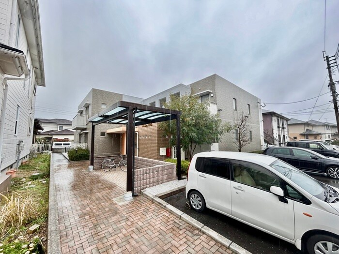 Den．Den星ヶ丘の物件外観写真