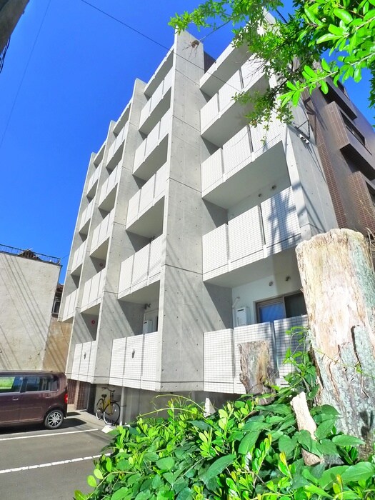 フォーシーズン宇宿の物件外観写真