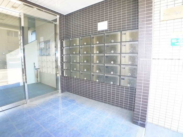 葉月館Ⅲの物件外観写真