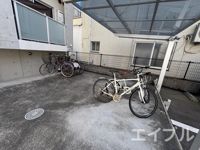 Ｓｔｏｒｙの物件外観写真