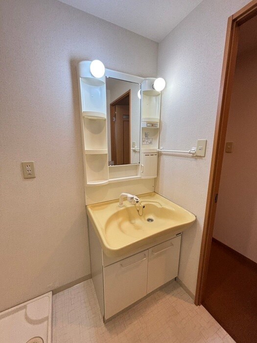 マリアージュ小森江の物件内観写真