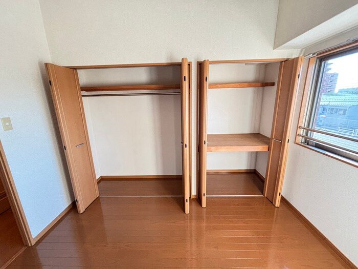 マリアージュ小森江の物件内観写真