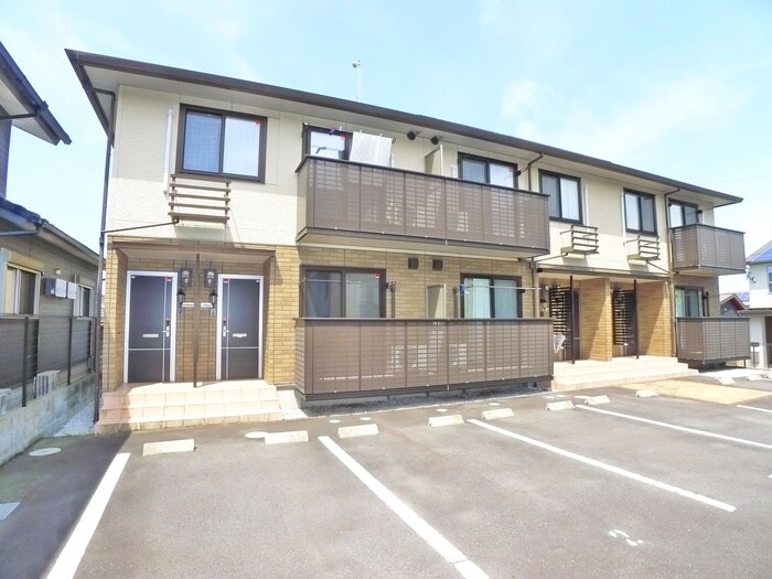 サンサンの物件外観写真