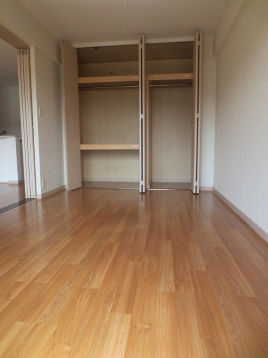 ピュア中通りⅡの物件内観写真