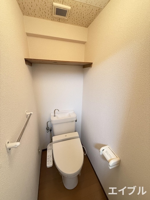 騎射場山元マンションの物件内観写真