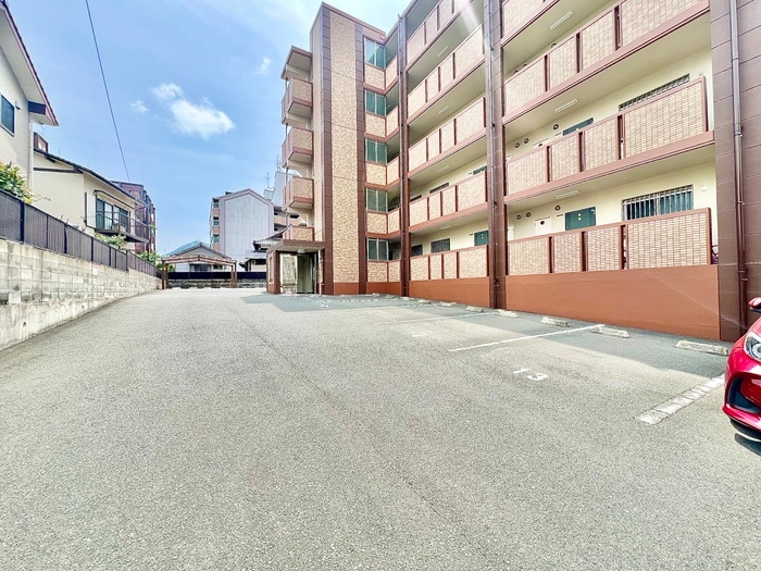 クレメント引野の物件外観写真