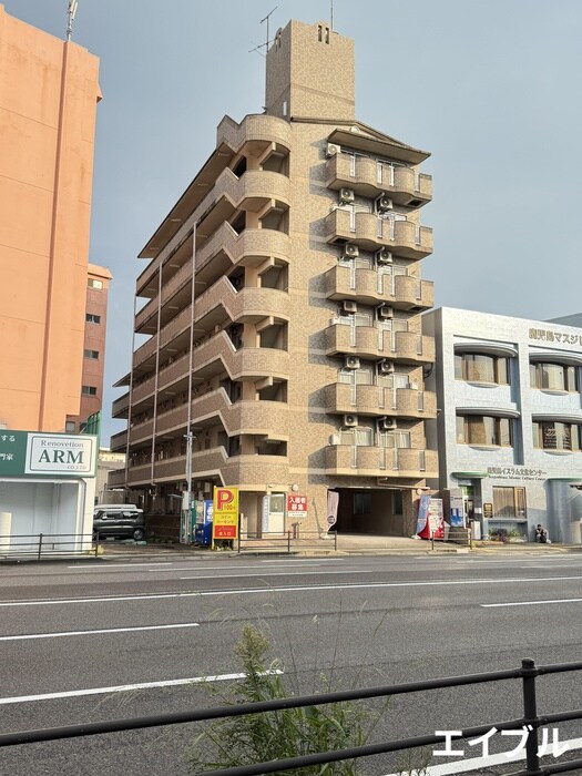 真砂山元マンションの物件外観写真