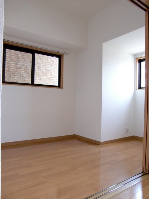 アイコリーネ城南の物件内観写真