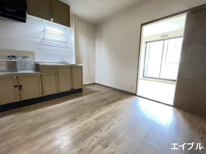 サンガーデン荒木Aの物件内観写真