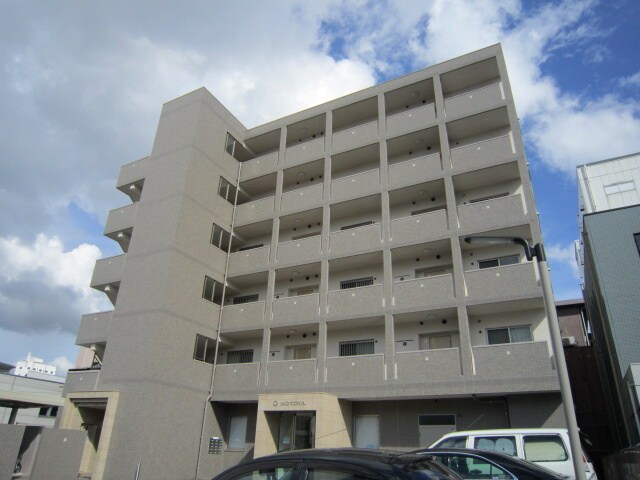 サウスフォーの物件外観写真