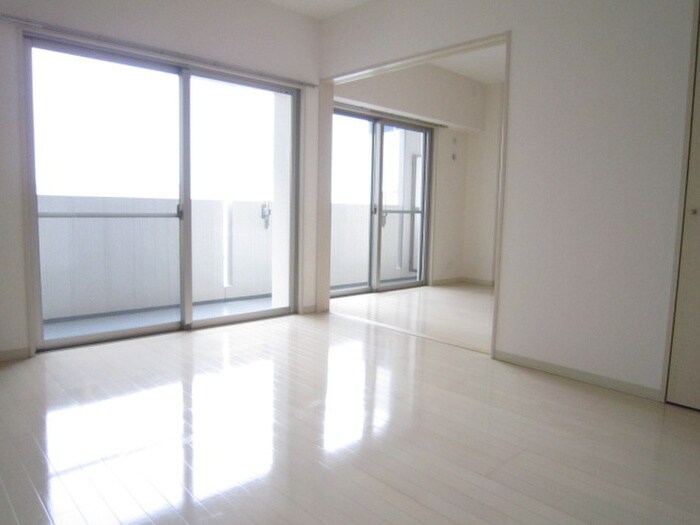 サウスフォーの物件内観写真