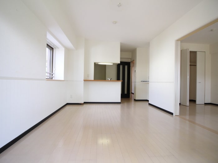 ウイングヒルズ参番館の物件内観写真