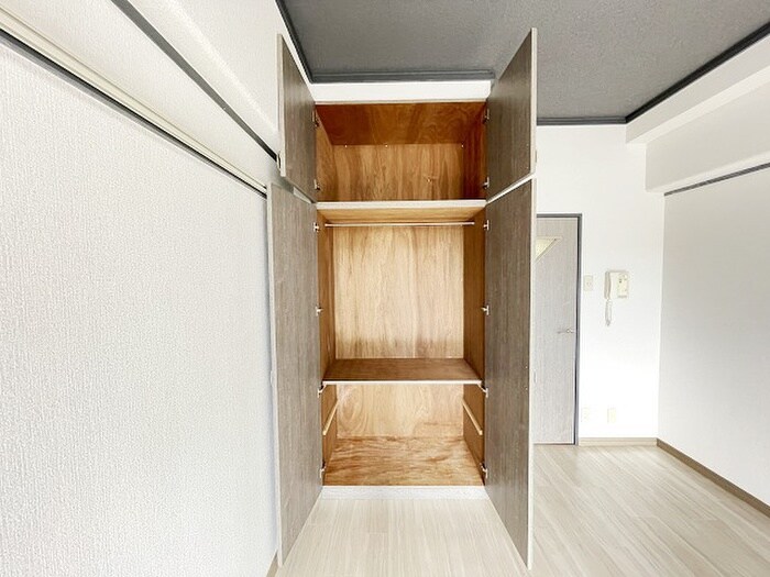 ロイヤルトレンディの物件内観写真