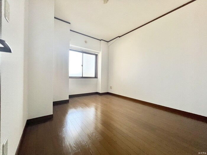 グランツウェル芳牟田の物件内観写真