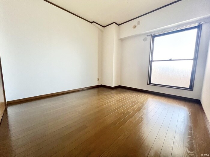 グランツウェル芳牟田の物件内観写真