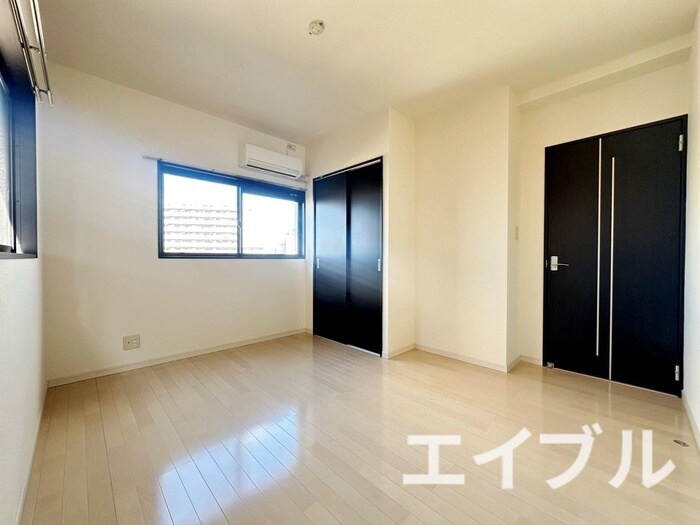 高峰ポロニアの物件内観写真