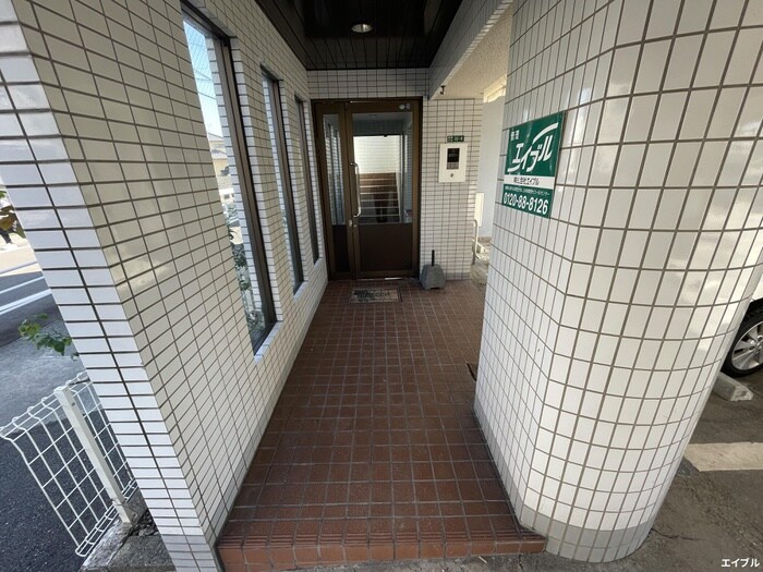 ジュネス二日市の物件外観写真