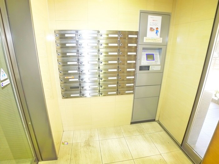 レーブコート西千石の物件外観写真