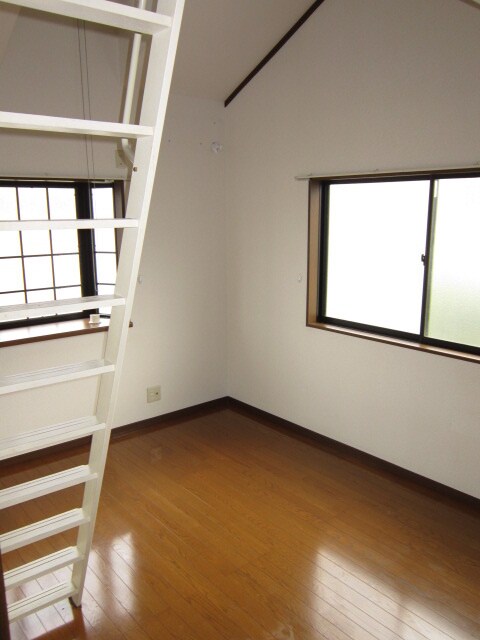 ハ－モニ－ハイツＣの物件内観写真