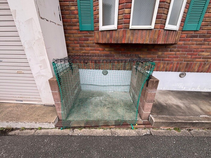 シャトレーヌ諸岡の物件外観写真