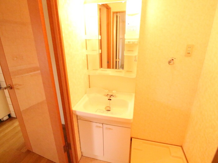 シャトレーヌ諸岡の物件内観写真