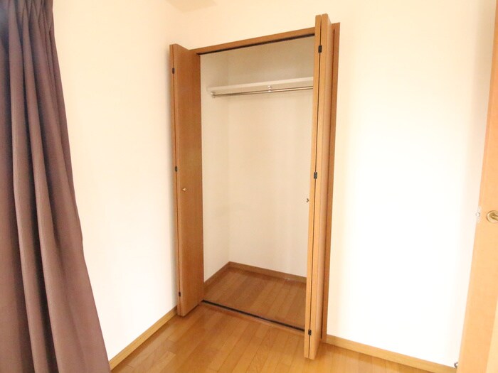 シャトレーヌ諸岡の物件内観写真