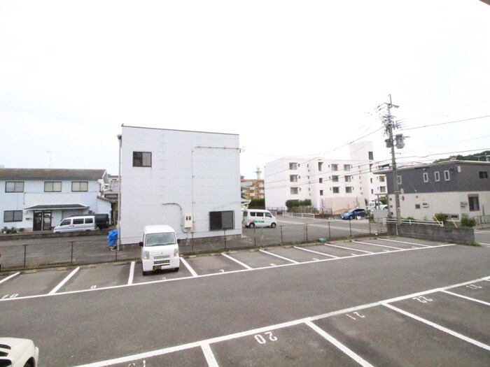 シャトレーヌ諸岡の物件内観写真