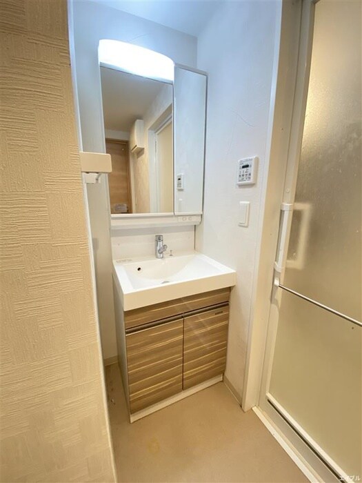 CINQ IWASE BLD　の物件内観写真