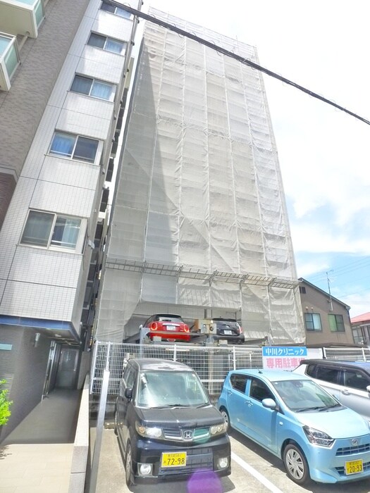 プランタン鴨池の物件外観写真