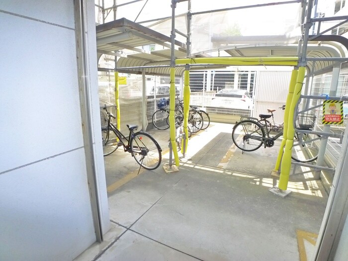 プランタン鴨池の物件外観写真