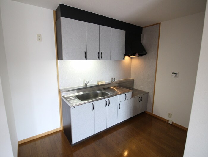 レグルス空港南の物件内観写真